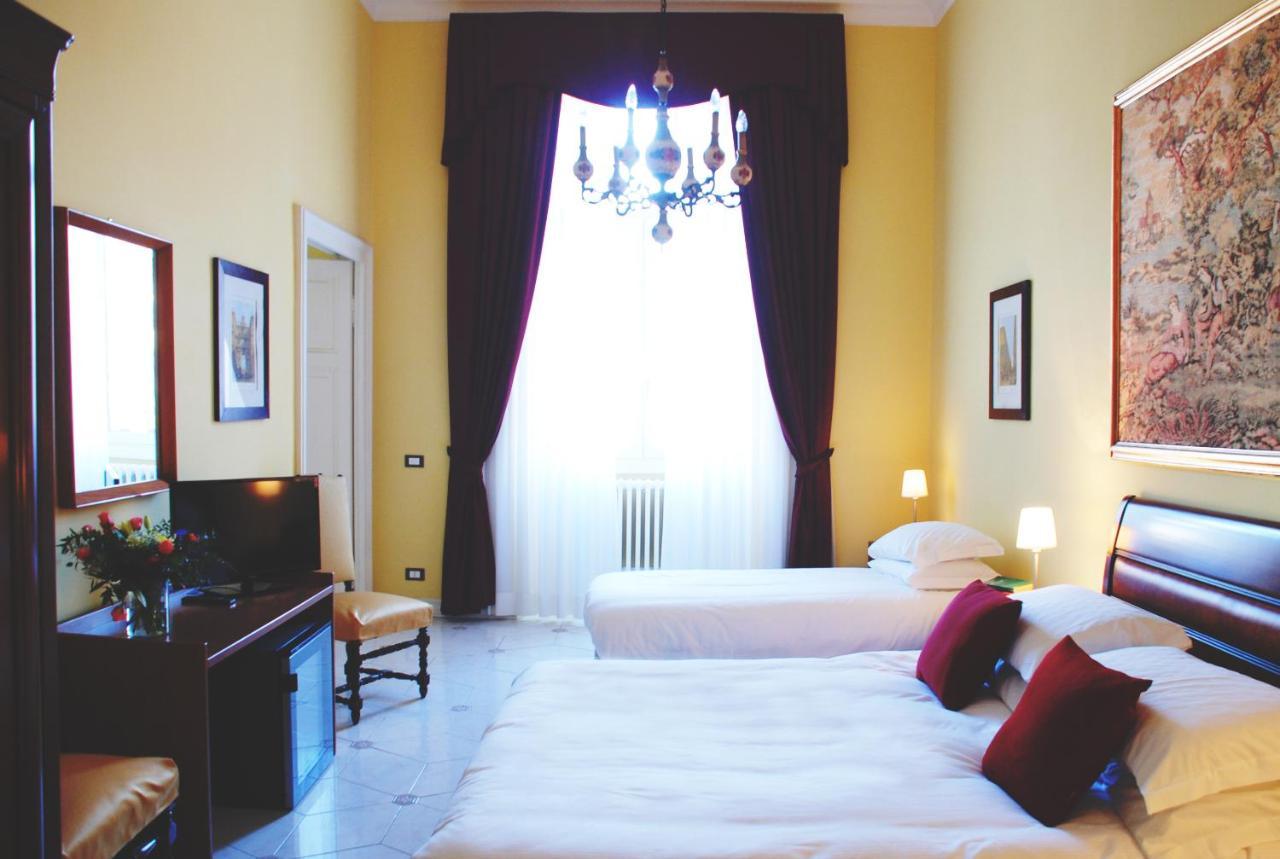 Bed And Breakfast Piazza Vittorio87 Róma Szoba fotó